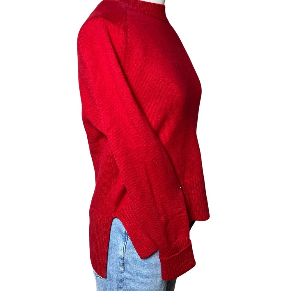 Minimalist‎ Red Crewneck Sweater Soft Wool Blend Banana Republic XS Classic - Picture 8 of 10